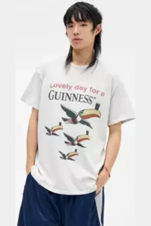 Urban Outfitters T-Shirt UO Guinness par en taille: Large