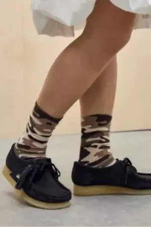 Out From Under Chaussettes Camouflage en taille: TAILLE UNIQUE