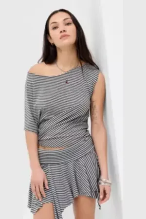 Urban Outfitters T-shirt Olivia épaules dénudées UO par en taille: XL