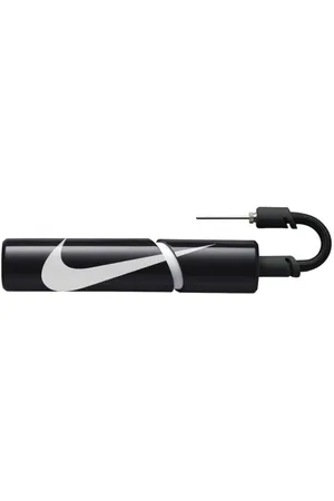 Nike Essential ball pump intl