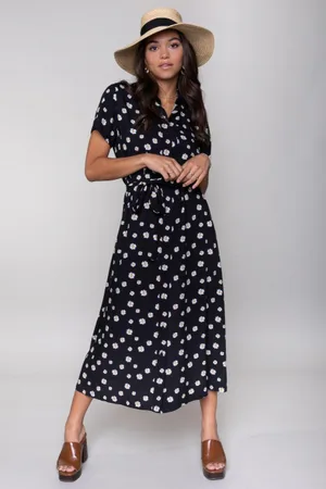 Colourful rebel Dalia daisy shortsleeve maxi dress