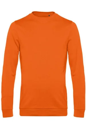 B and C Heren in sweatshirt