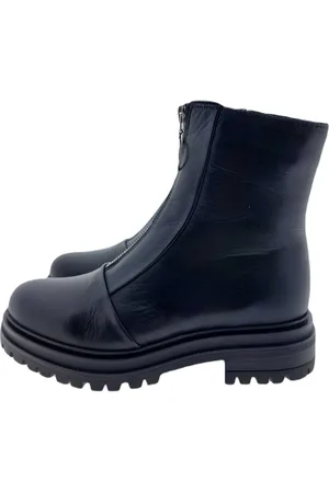 Creator B-2367 boots