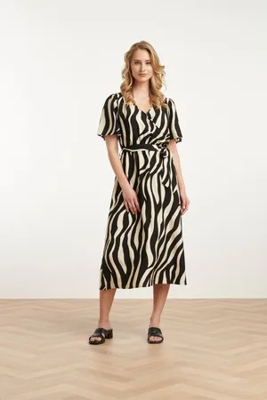 Smashed Lemon 25077 midi jurk met zebrastijl print |