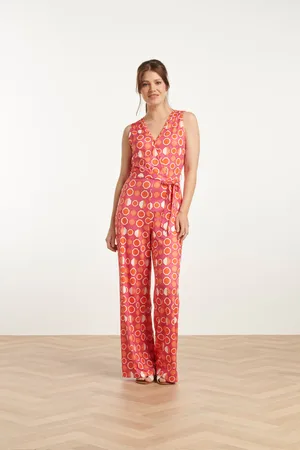 Smashed Lemon 25025 v-hals jumpsuit met grafische fruitprint |