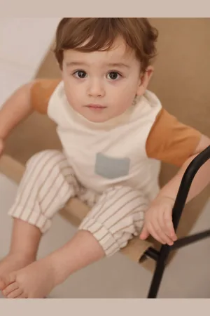 Vertbaudet Baby colorblock T-shirt met korte mouwen hazelnoot
