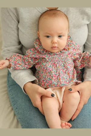 Envie de Fraise 2-delige geboorteset: Liberty blouse en bloomer ecru