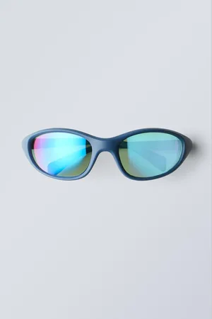 Weekday Sporty Oval Sunglasses
