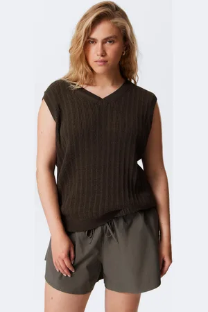 Weekday Ribbed Knitted V-neck Vest