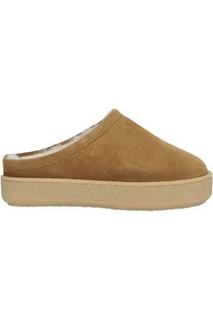 Isabel Marant FOOTWEAR - Mules & Clogs - on YOOX.com