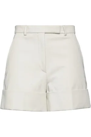 Thom Browne BOTTOMWEAR - Shorts & Bermuda Shorts - on YOOX.com