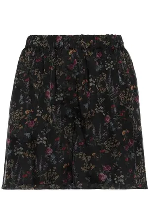 Max Mara BOTTOMWEAR - Shorts & Bermuda Shorts - on YOOX.com