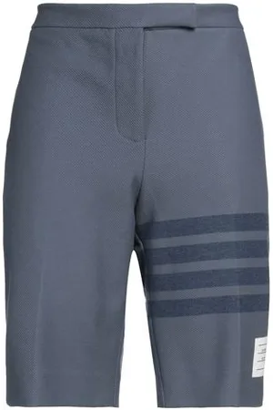 Thom Browne BOTTOMWEAR - Shorts & Bermuda Shorts - on YOOX.com