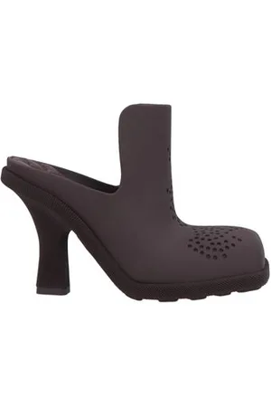 Burberry FOOTWEAR - Mules & Clogs - on YOOX.com