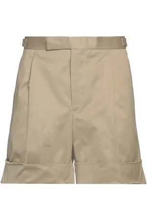 Thom Browne BOTTOMWEAR - Shorts & Bermuda Shorts - on YOOX.com