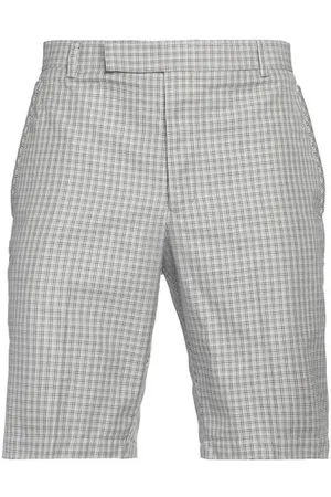Thom Browne BOTTOMWEAR - Shorts & Bermuda Shorts - on YOOX.com