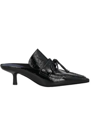 Burberry FOOTWEAR - Mules & Clogs - on YOOX.com