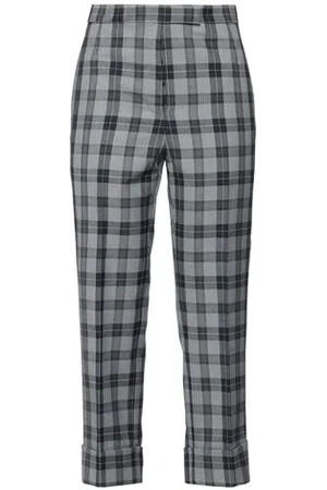 Thom Browne BOTTOMWEAR - Trousers - on YOOX.com