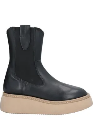 Janet&Janet FOOTWEAR - Ankle boots - on YOOX.com