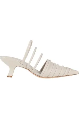 vic matiè FOOTWEAR - Mules & Clogs - on YOOX.com