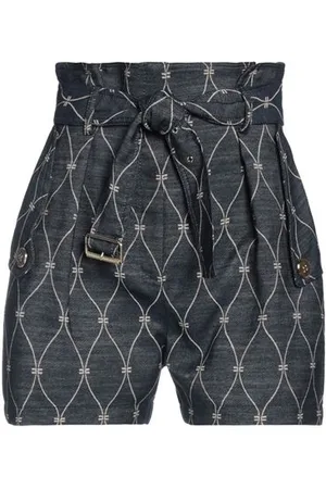 Elisabetta Franchi BOTTOMWEAR - Shorts & Bermuda Shorts - on YOOX.com
