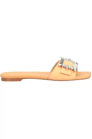 Stuart Weitzman FOOTWEAR - Sandals - on YOOX.com