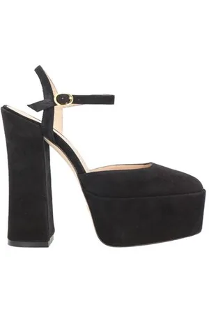 Stuart Weitzman FOOTWEAR - Pumps - on YOOX.com