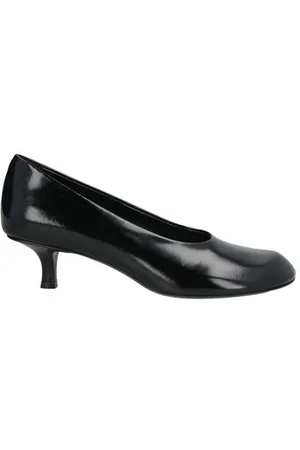 Burberry FOOTWEAR - Pumps - on YOOX.com