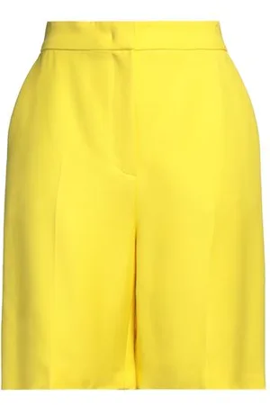 Escada BOTTOMWEAR - Shorts & Bermuda Shorts - on YOOX.com