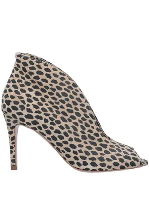Liu Jo FOOTWEAR - Ankle boots - on YOOX.com
