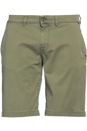7 for all Mankind BOTTOMWEAR - Shorts & Bermuda Shorts - on YOOX.com